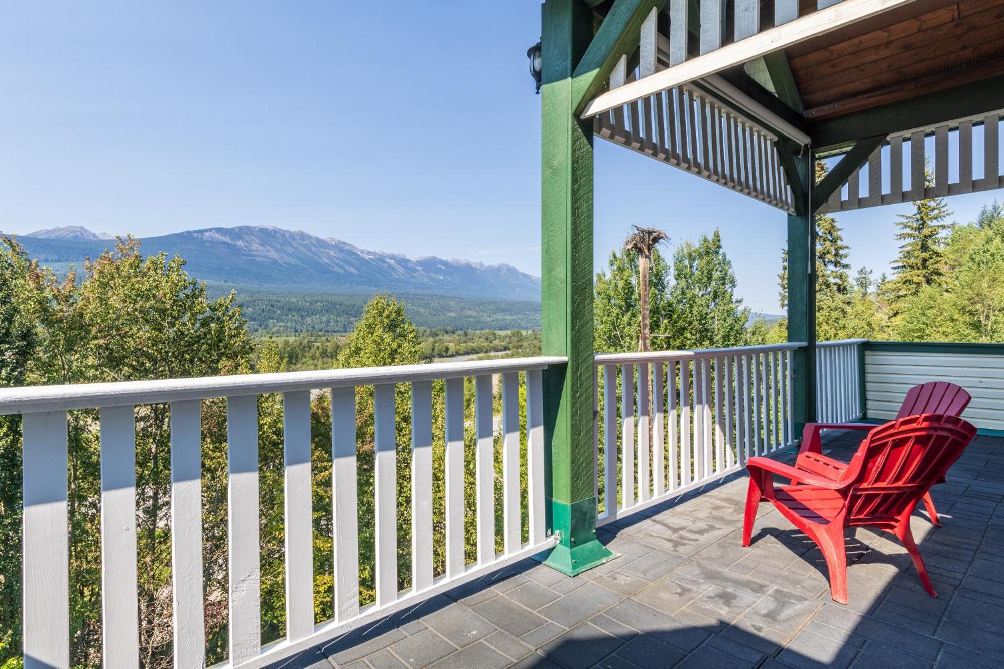 2Mins To Town, Ac & Sauna, Self Check-In, Full Kitchen, Free Laundry & Parking, Family Pet Friendly, Comfortably Sleeps Up To 10 Golden Exterior foto